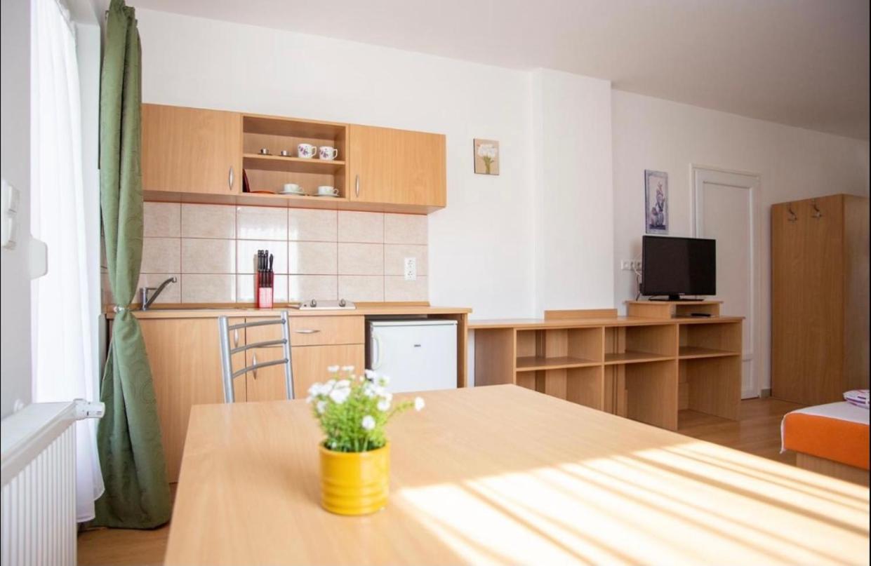 Appartement Bonita Apartmanhaz à Zalakaros Extérieur photo