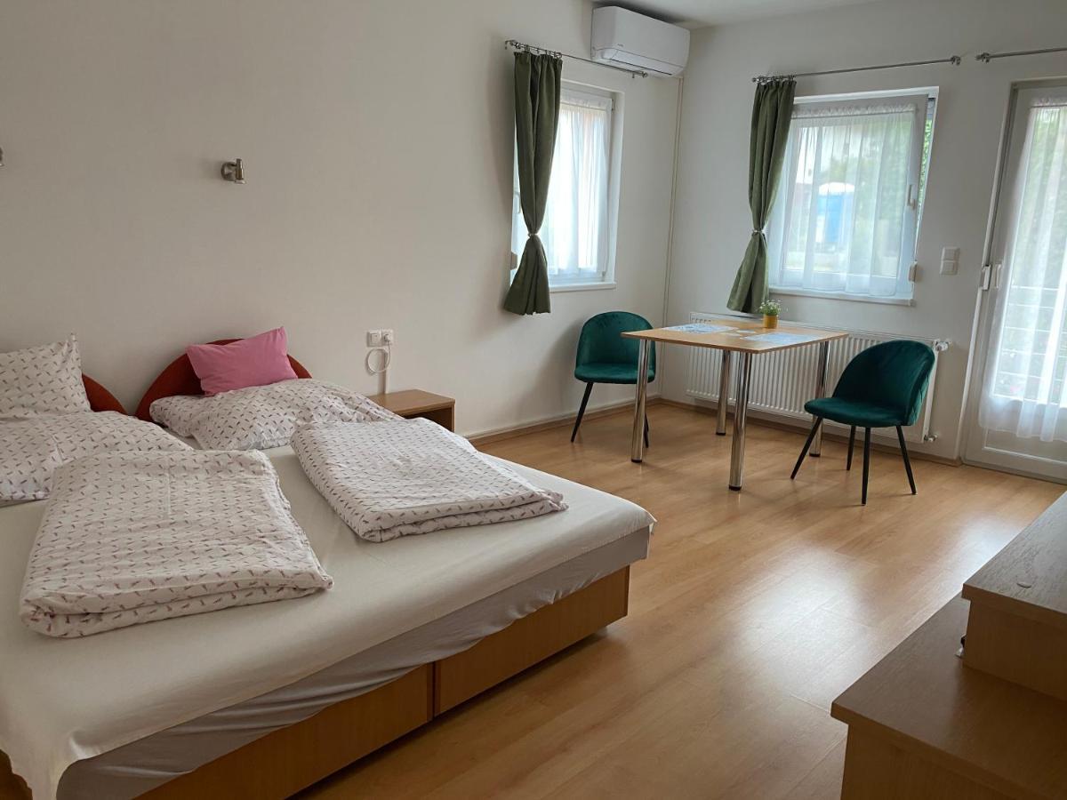 Appartement Bonita Apartmanhaz à Zalakaros Extérieur photo